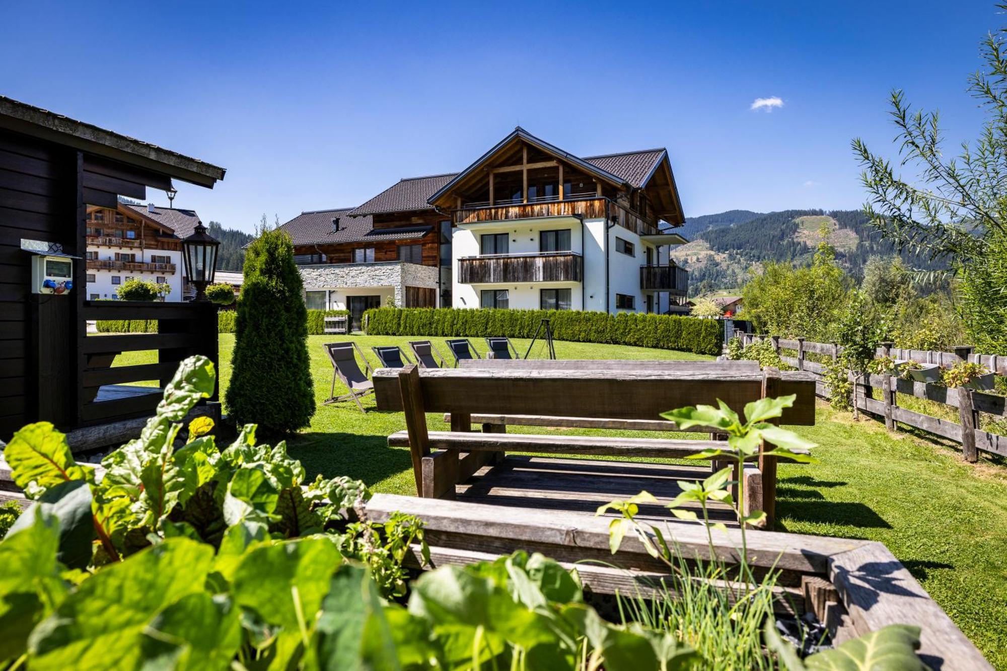 Die Bleibe Flachau Buitenkant foto
